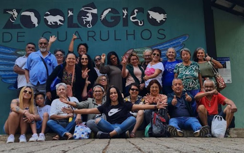 Moradores(as) de Campos Elíseos e Alunos(as) do Projeto Movimente-se ganham passeio ao Zoo de Guarulhos